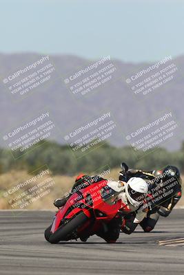 media/Oct-13-2025-Moto Forza (Mon) [[a66d839500]]/2-A Group/Session 3 (Turn 16)/